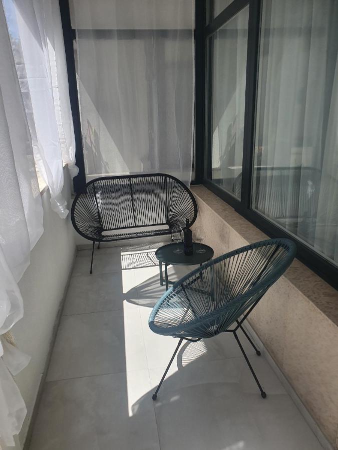 Apartmani Lavin Malinska Exteriör bild