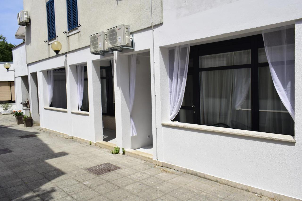 Apartmani Lavin Malinska Exteriör bild